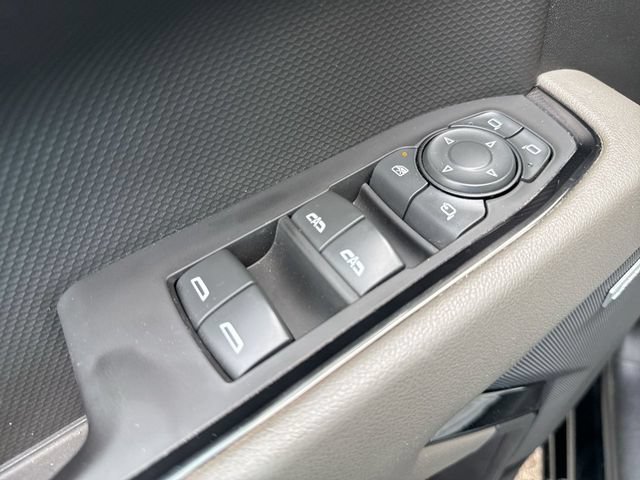 Used 2023 Chevrolet Silverado 1500 ZR2 w/ Technology Package AWD/4WD image 13