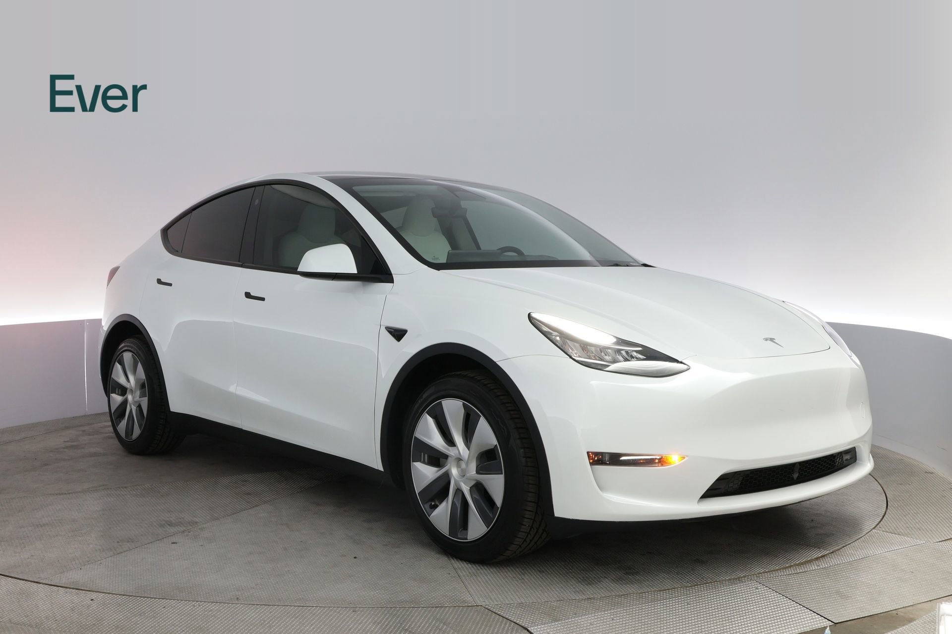 Used 2023 Tesla Model Y Long Range image 13