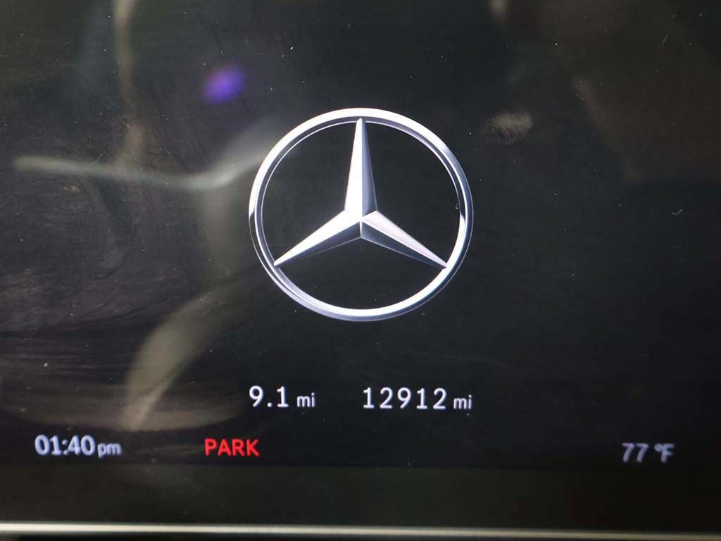 Used 2025 Mercedes-Benz GLC 350e 4MATIC image 41