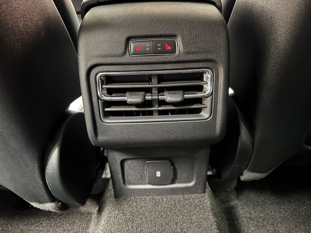 Used 2022 Lincoln Corsair AWD w/ Equipment Group 101A image 12