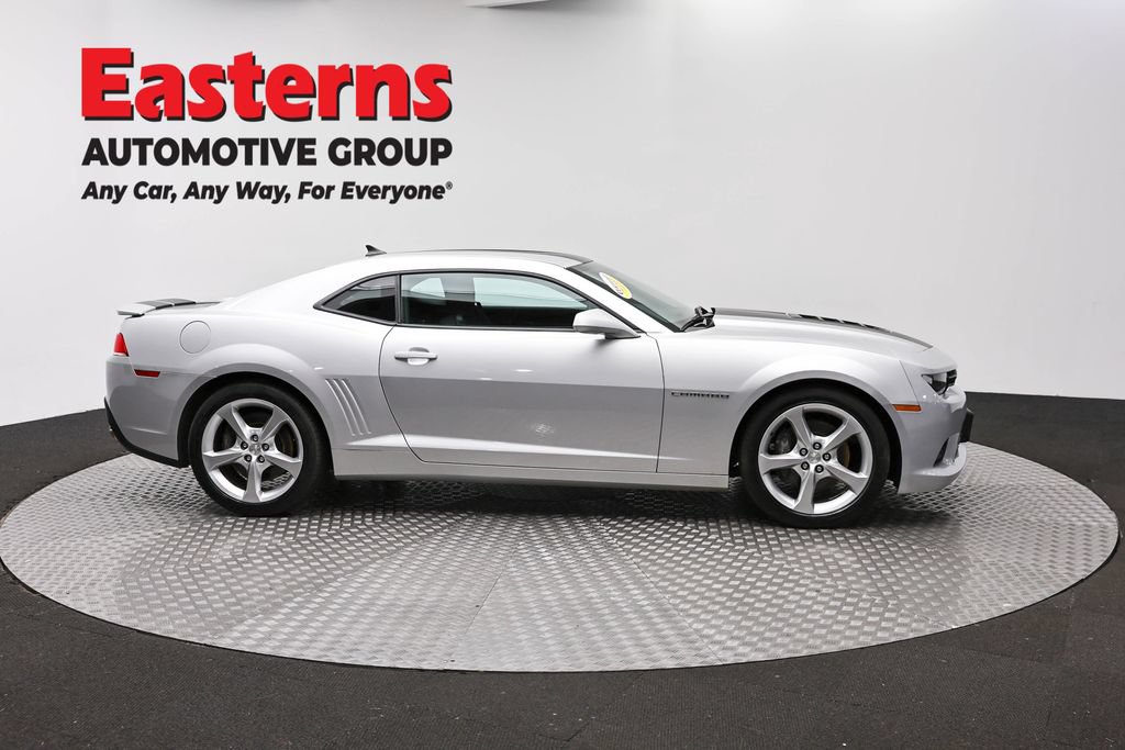 Used 2015 Chevrolet Camaro SS RWD image 7