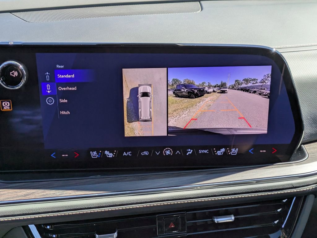 New 2026 Chevrolet Suburban Premier image 24