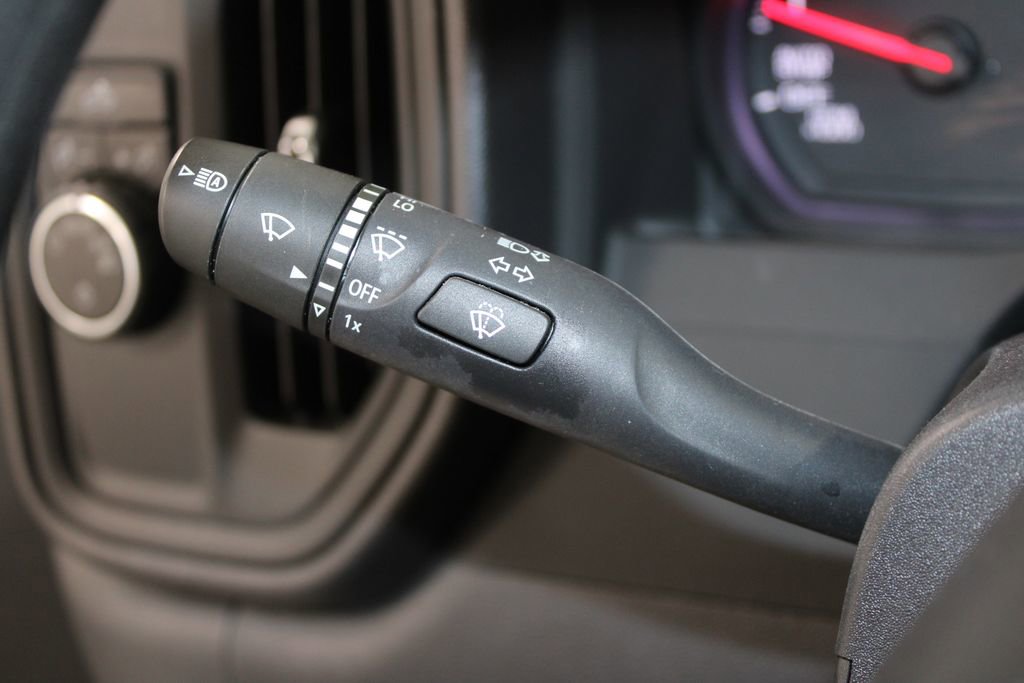 Used 2024 Chevrolet Silverado 1500 Custom image 38