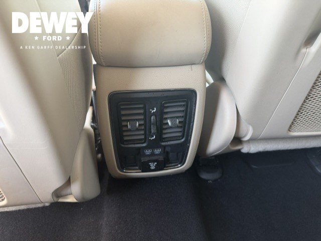 Used 2020 Jeep Grand Cherokee Limited AWD/4WD image 30