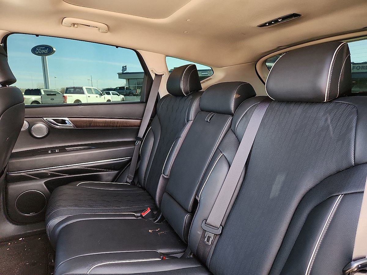 Used 2023 Genesis GV80 2.5T w/ Prestige Package image 5