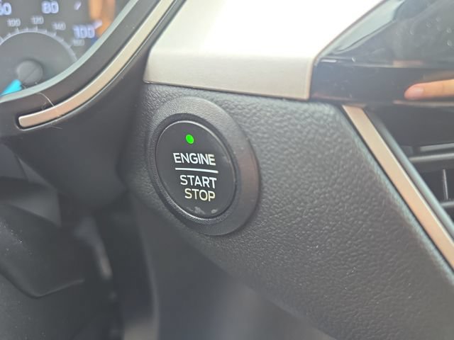 Certified 2022 Ford Escape SEL AWD/4WD image 22