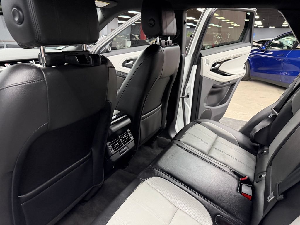 Used 2020 Land Rover Range Rover Evoque R-Dynamic S AWD/4WD image 37
