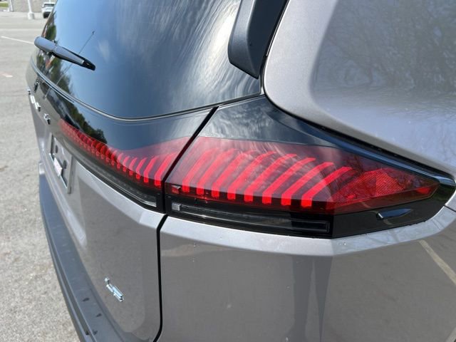 Certified 2026 Toyota RAV4 LE AWD/4WD image 35