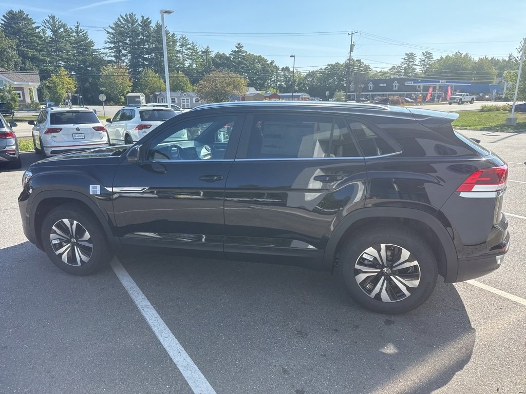 New 2026 Volkswagen Atlas Cross Sport SE image 5