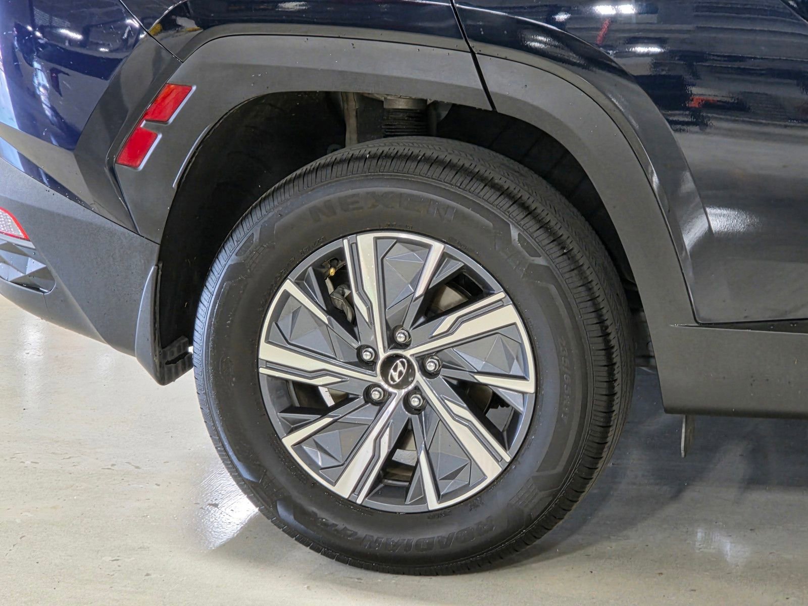 Certified 2023 Hyundai Tucson Blue image 9