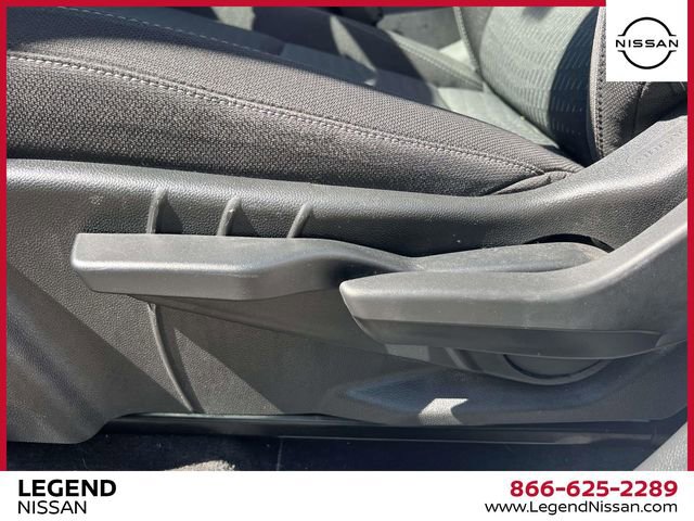 Used 2025 Chevrolet Equinox LT AWD/4WD image 18