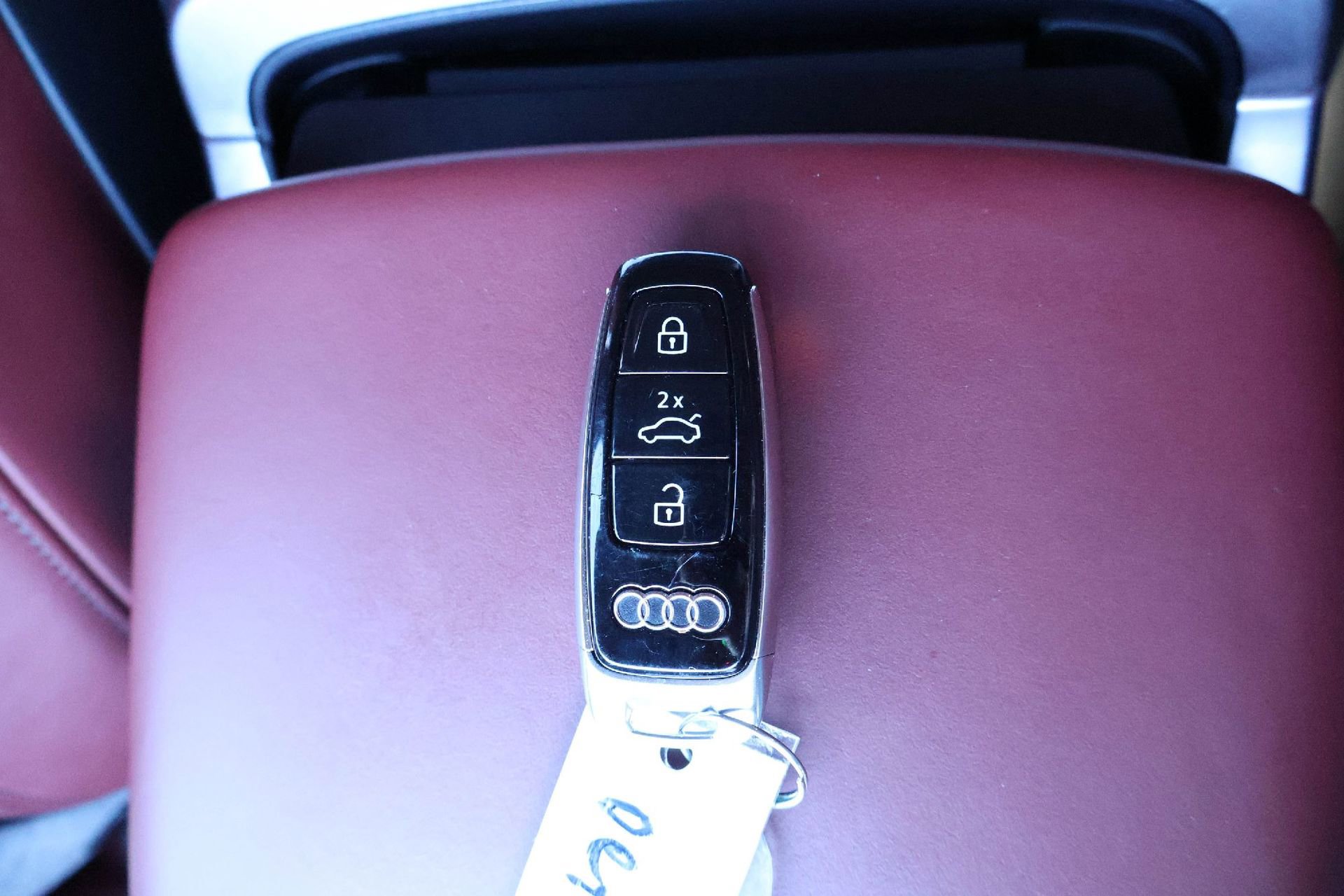 Used 2024 Audi SQ7 Prestige image 20