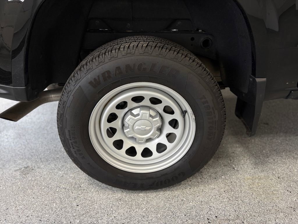 Used 2023 Chevrolet Colorado W/T image 26