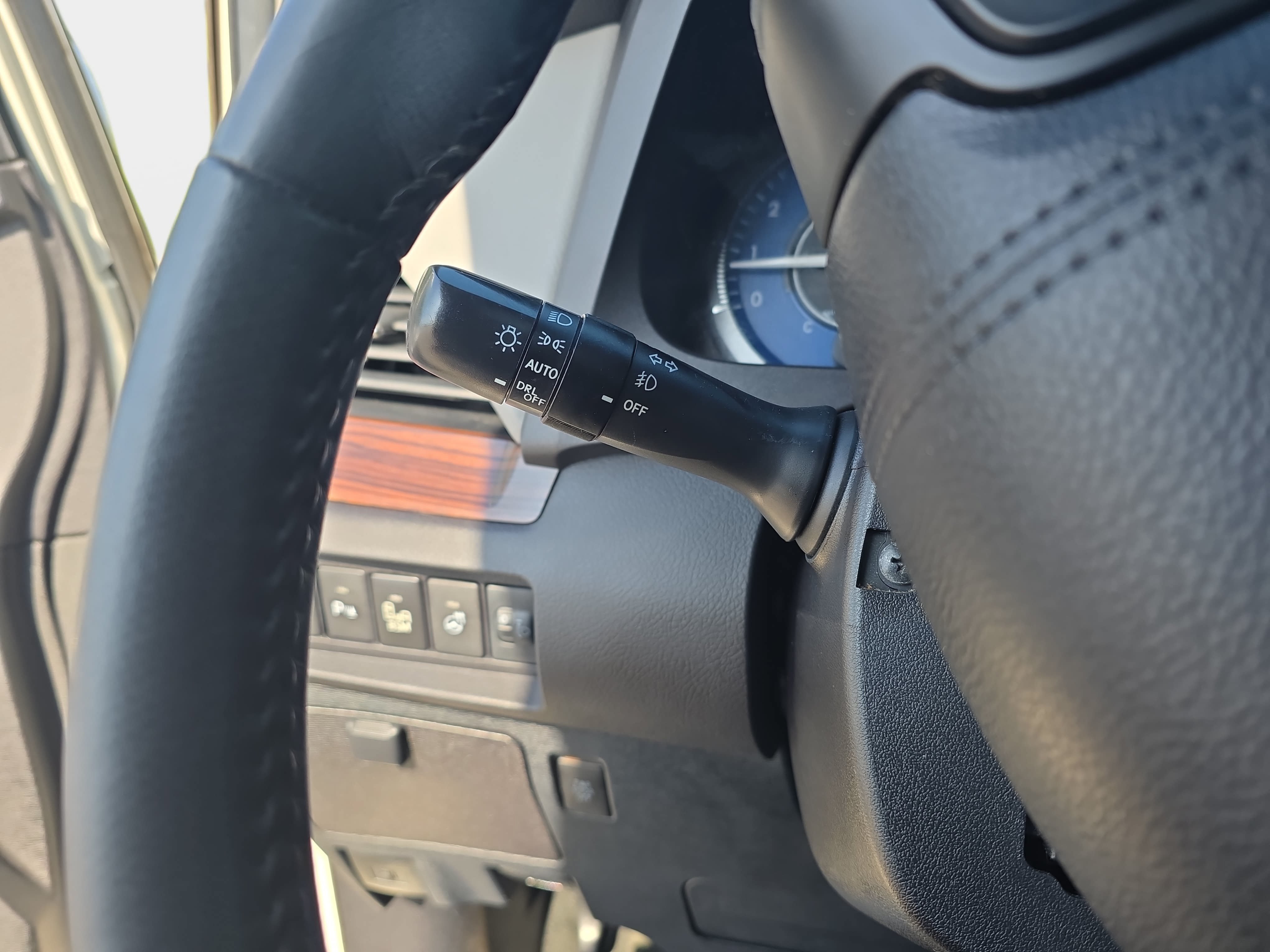 Used 2015 Toyota Sienna Limited Premium AWD/4WD image 27