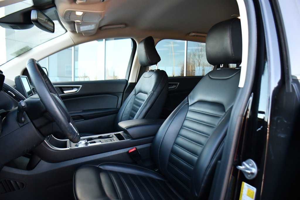 Used 2024 Ford Edge SEL w/ Convenience Package image 13