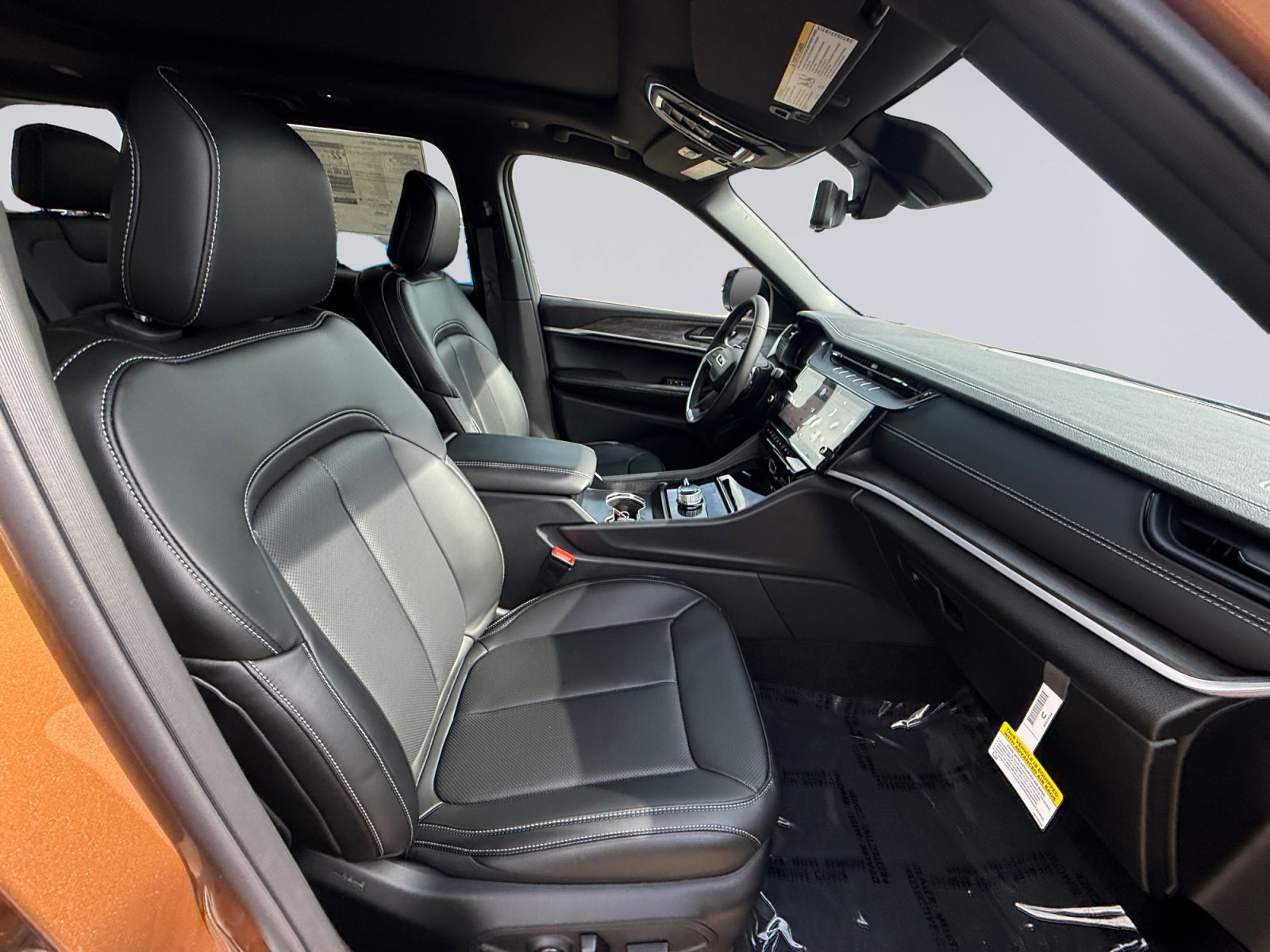 New 2027 Jeep Grand Cherokee Limited AWD/4WD image 15