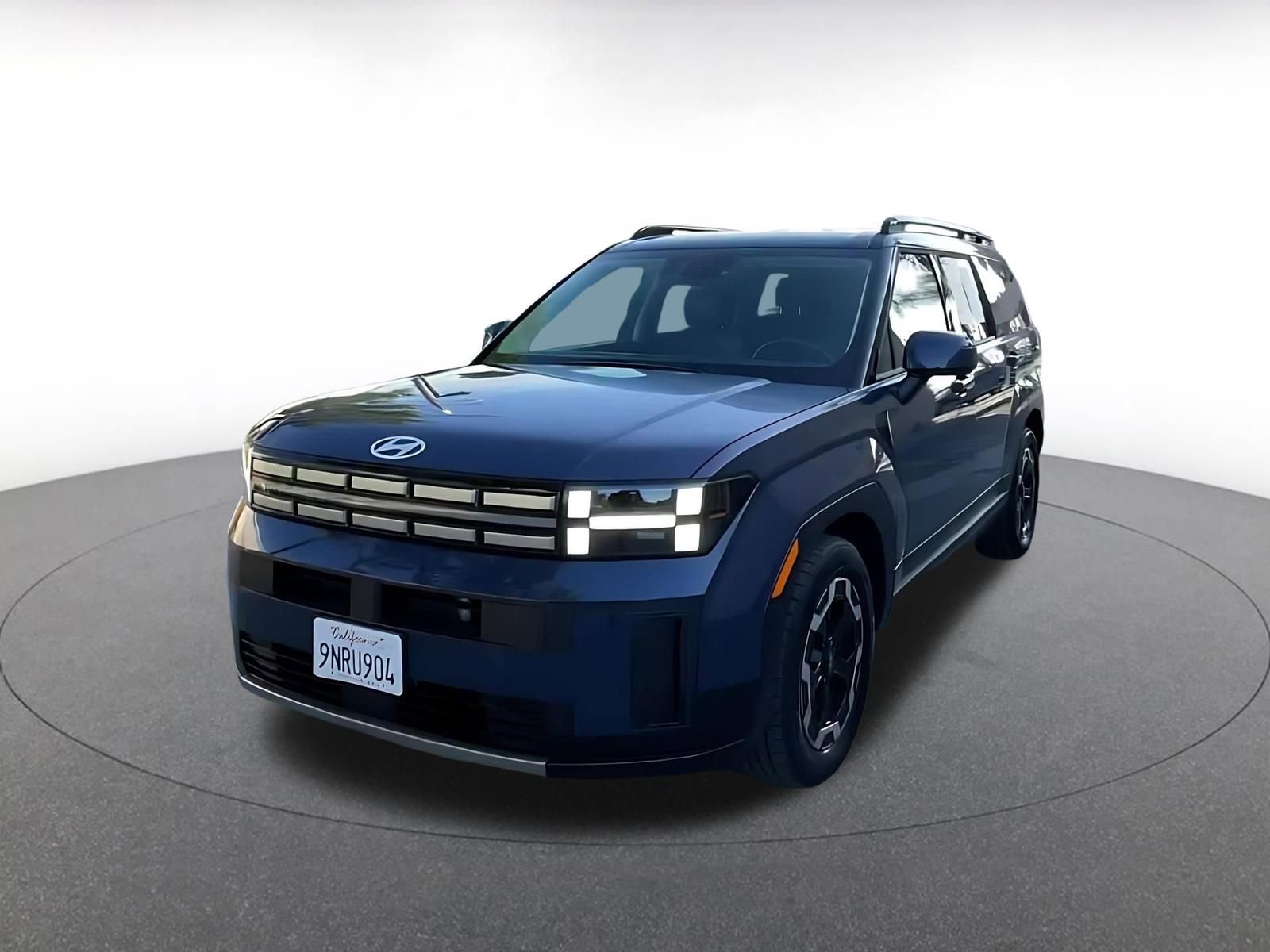 Used 2025 Hyundai Santa Fe SEL image 7