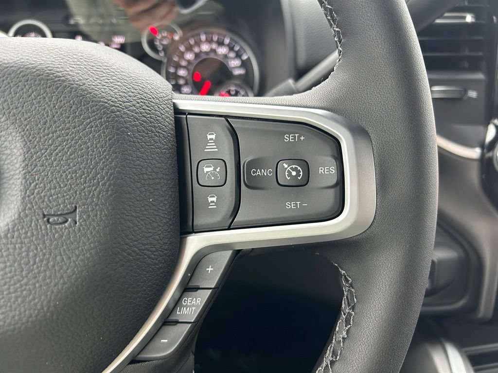 New 2026 RAM 3500 Big Horn AWD/4WD image 19