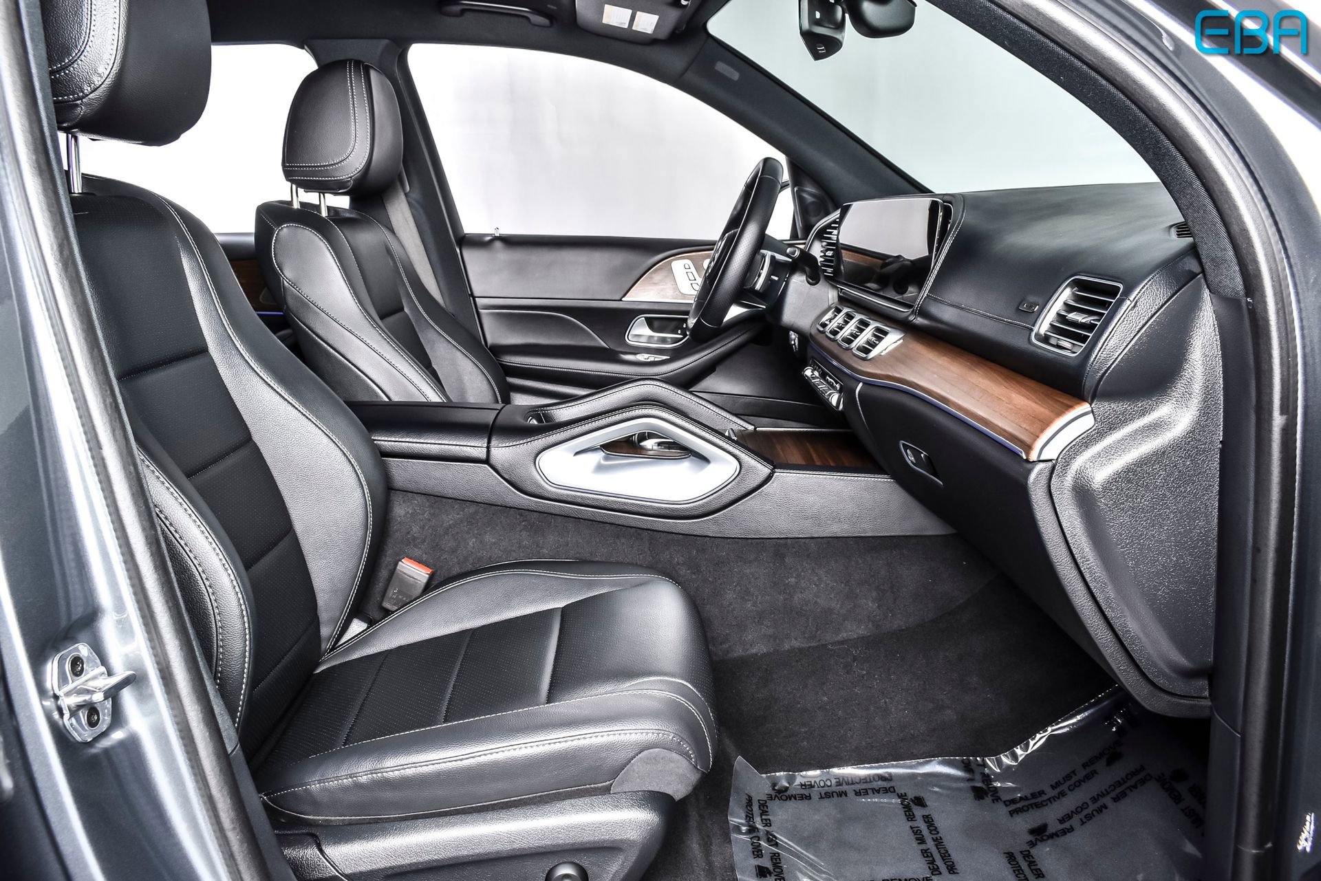 Used 2025 Mercedes-Benz GLS 450 4MATIC image 25