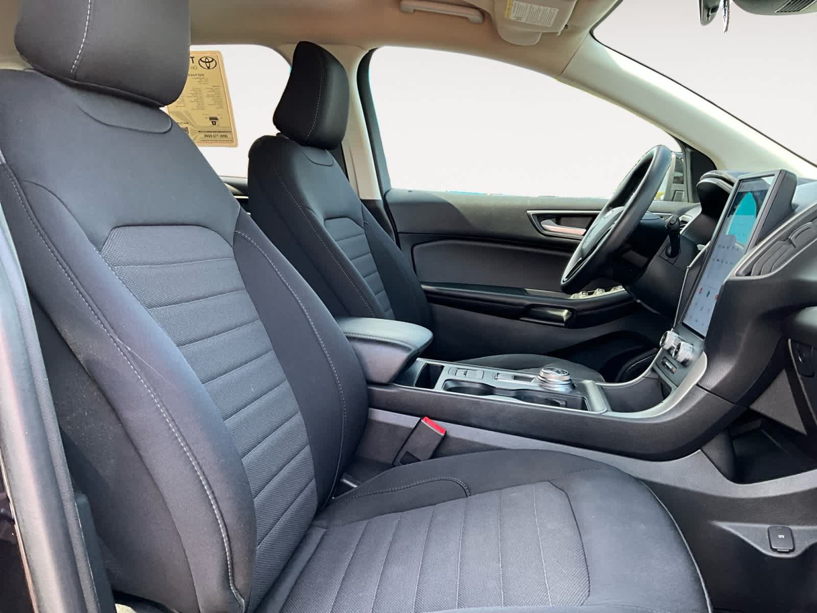 Used 2022 Ford Edge SE w/ Black Appearance Package AWD/4WD image 15