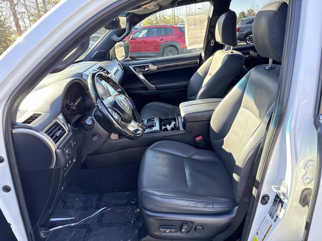 Used 2020 Lexus GX 460 Premium w/ Premium Package image 14