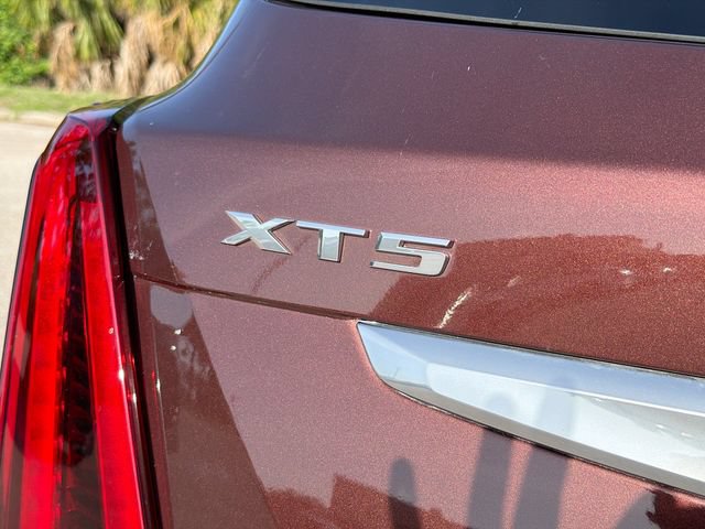 Used 2022 Cadillac XT5 Premium Luxury w/ Technology Package AWD/4WD image 10