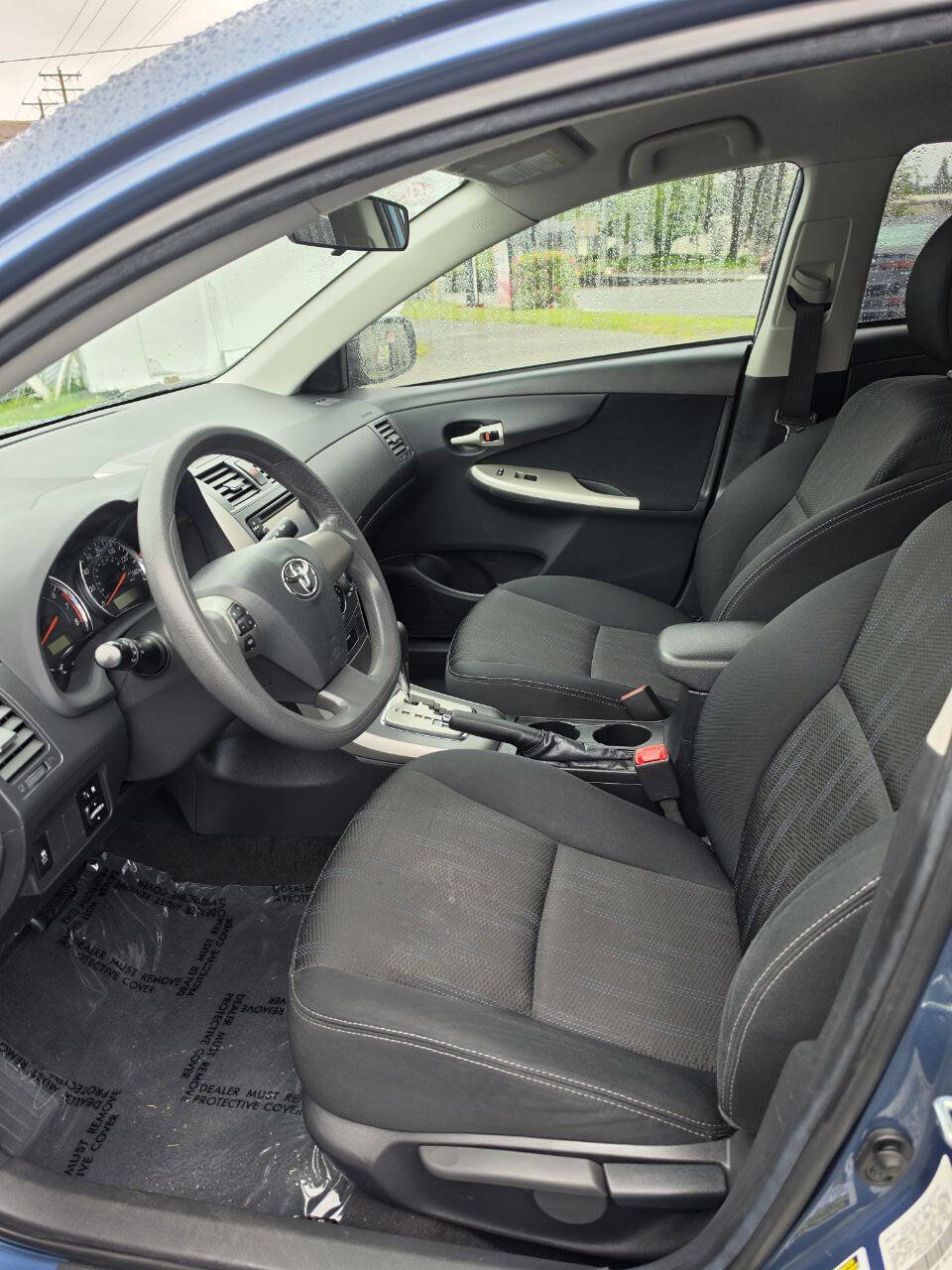 Used 2013 Toyota Corolla S w/ Preferred Accessory Pkg #2 FWD image 15