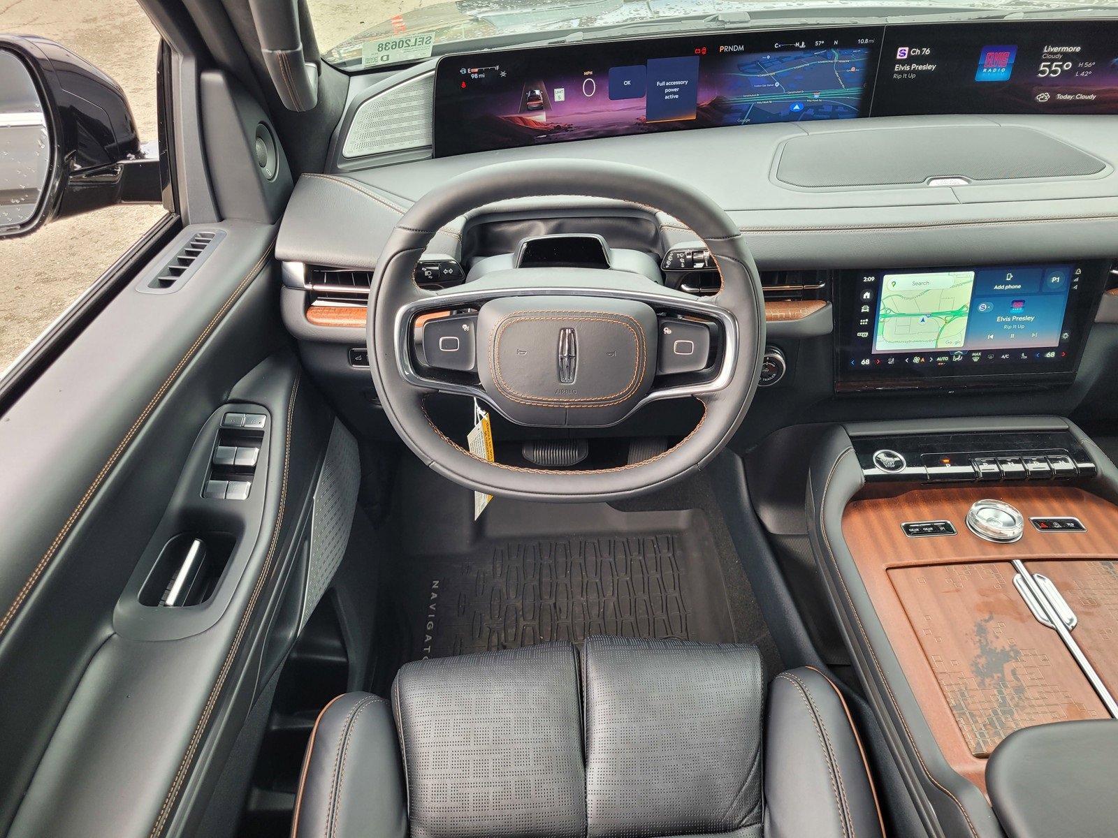 New 2025 Lincoln Navigator Black Label image 7