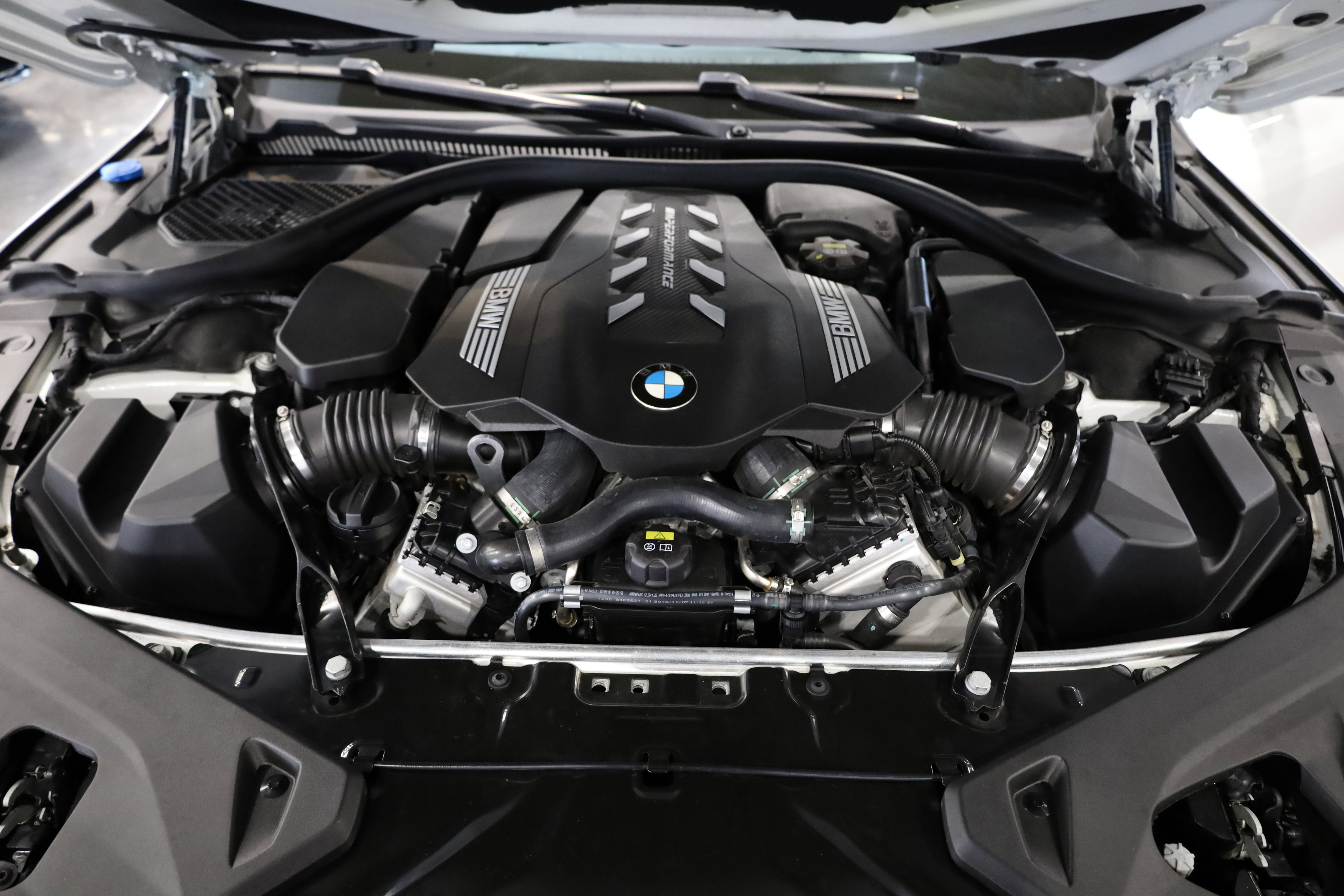 Used 2019 BMW M850i xDrive M850i xDrive image 38