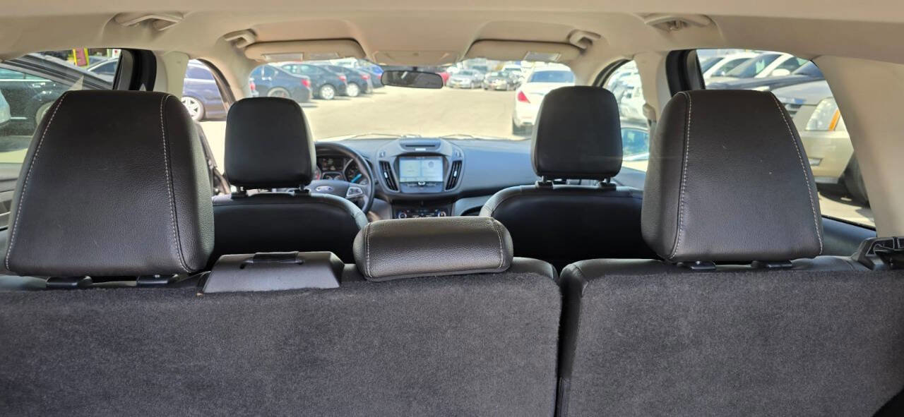 Used 2018 Ford Escape SEL image 27