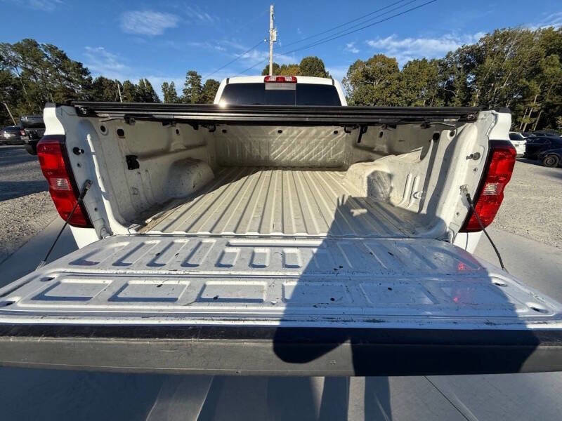 Used 2016 Chevrolet Silverado 2500 LT w/ LT Convenience Package image 7