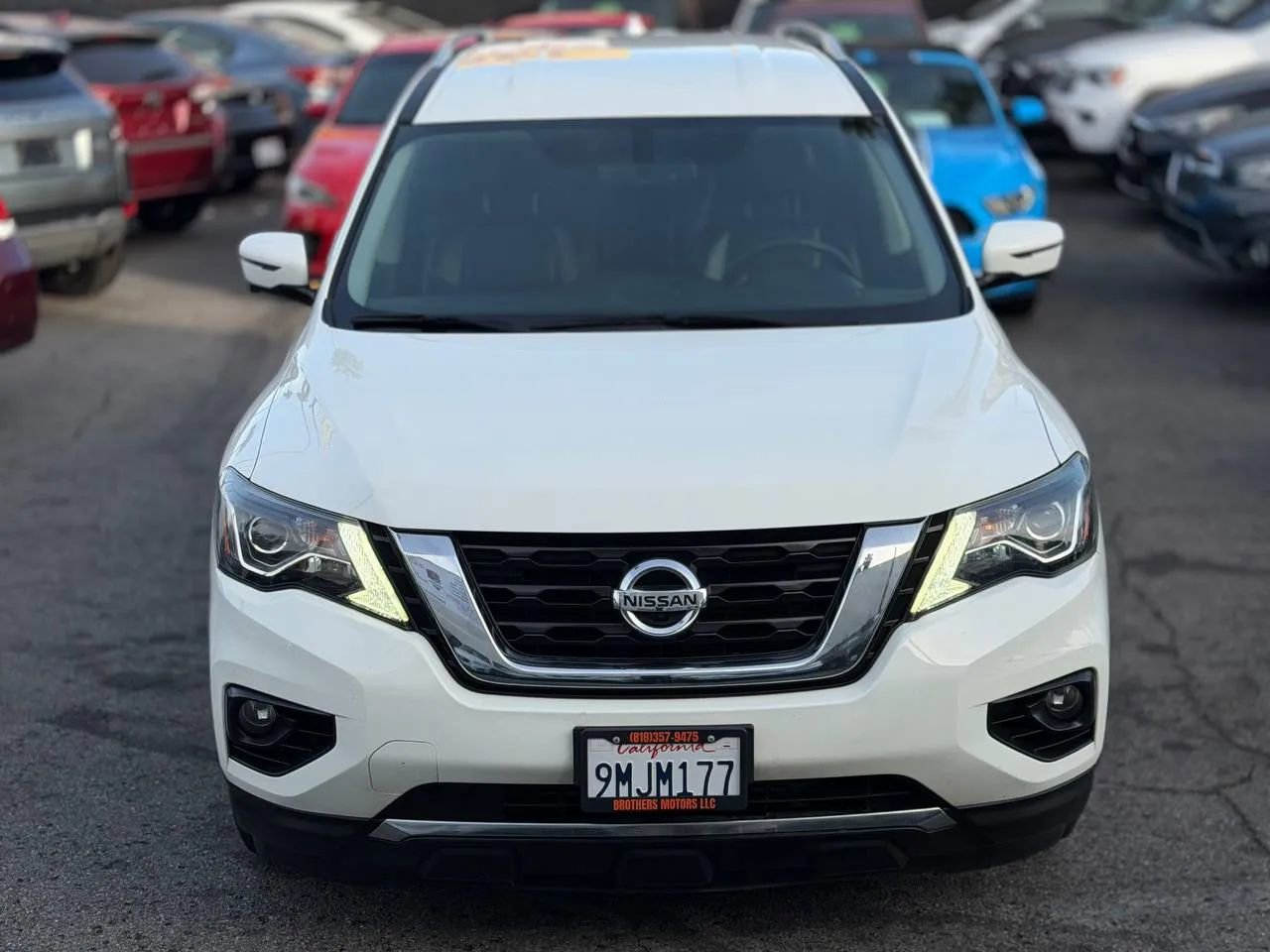 Used 2019 Nissan Pathfinder SL image 4