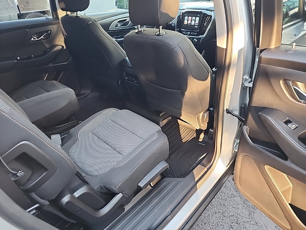 Used 2018 Chevrolet Traverse LT AWD/4WD image 27