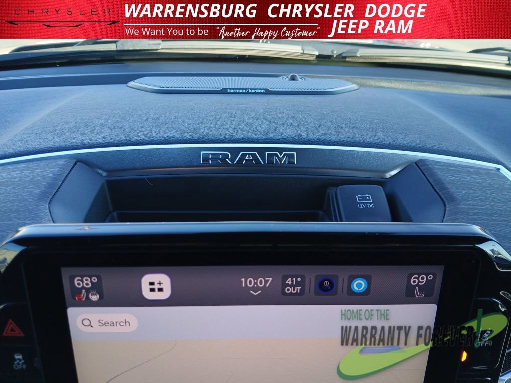 New 2026 RAM 1500 Laramie AWD/4WD image 17