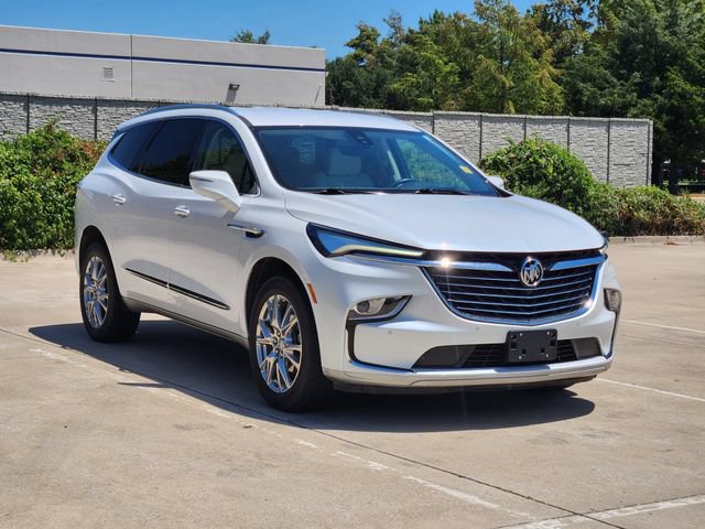 Used 2023 Buick Enclave Premium FWD image 5