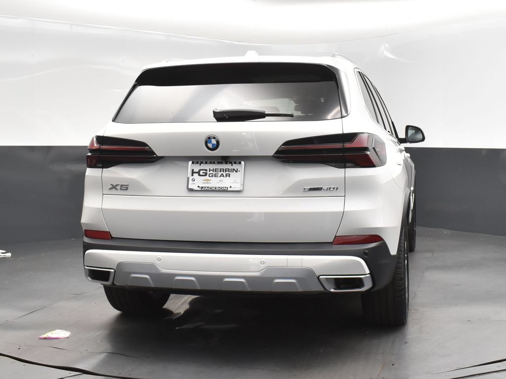 Used 2026 BMW X5 sDrive40i w/ Parking Assistance Package RWD image 7