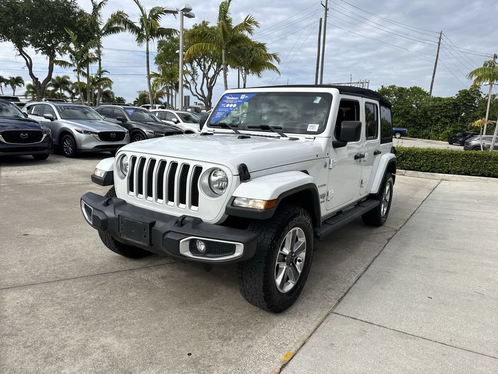 Used 2019 Jeep Wrangler Unlimited Sahara w/ Dual Top Group AWD/4WD image 9