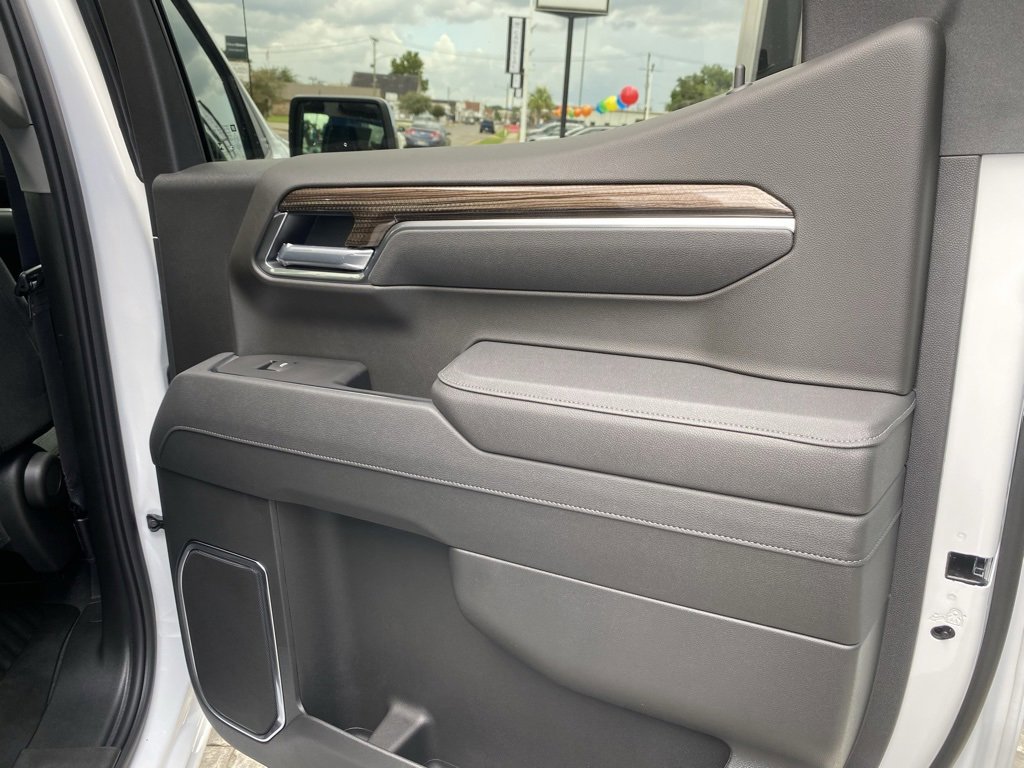 New 2026 Chevrolet Silverado 1500 LT image 40