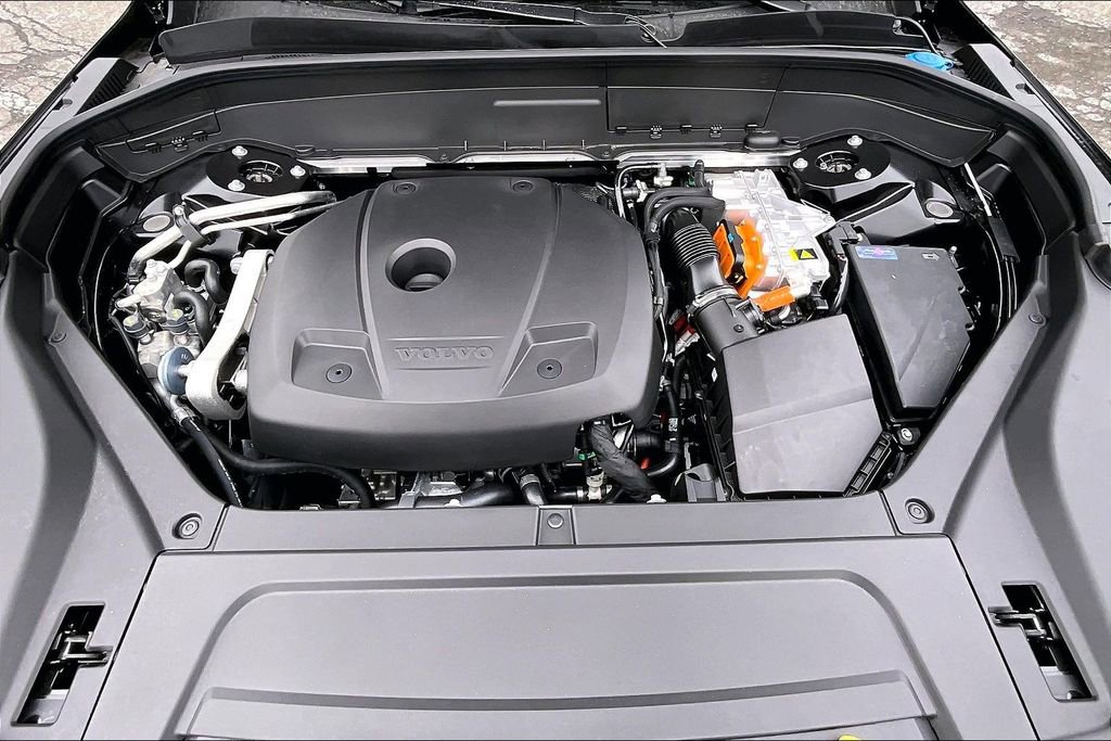 New 2026 Volvo XC90 T8 Ultra w/ Protection Package Premier image 12