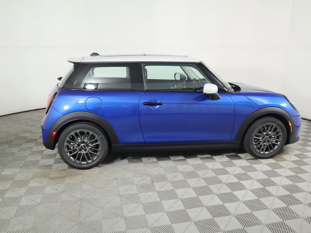 Used 2025 MINI Cooper S image 4