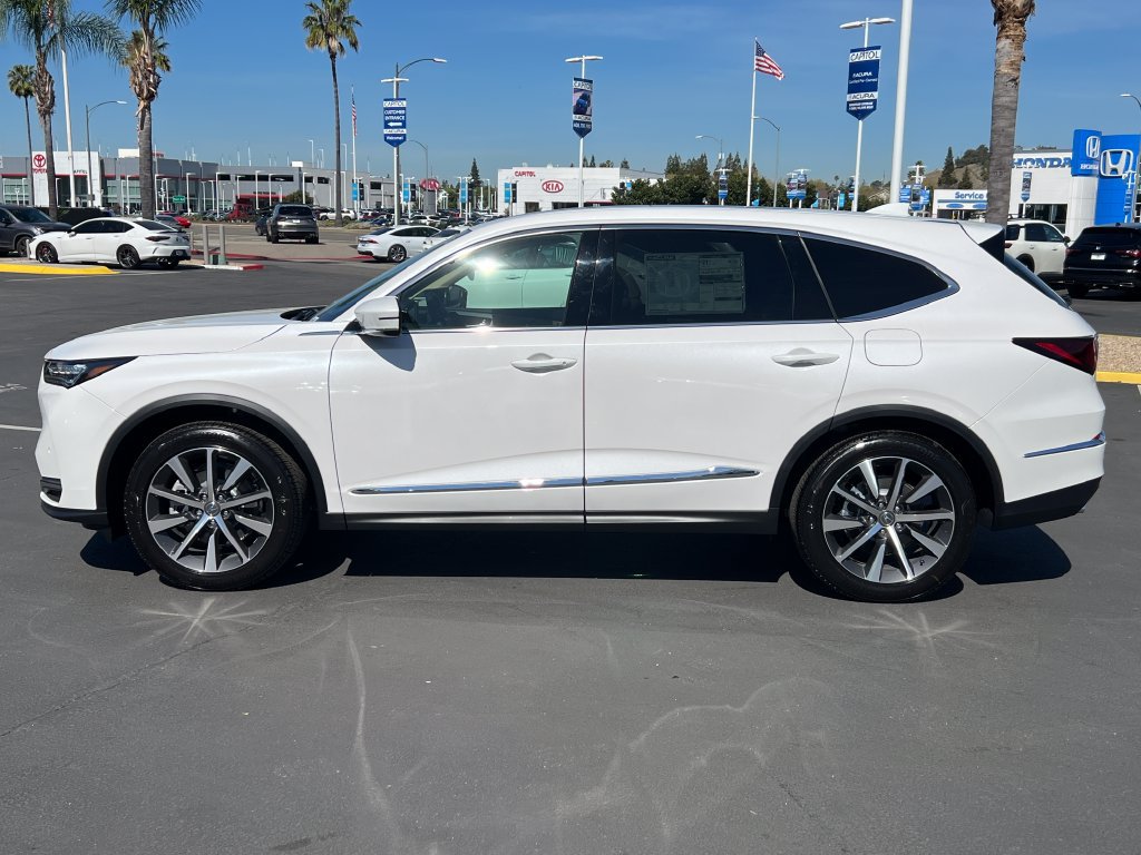 Certified 2026 Acura MDX w/ Technology Package AWD/4WD image 7