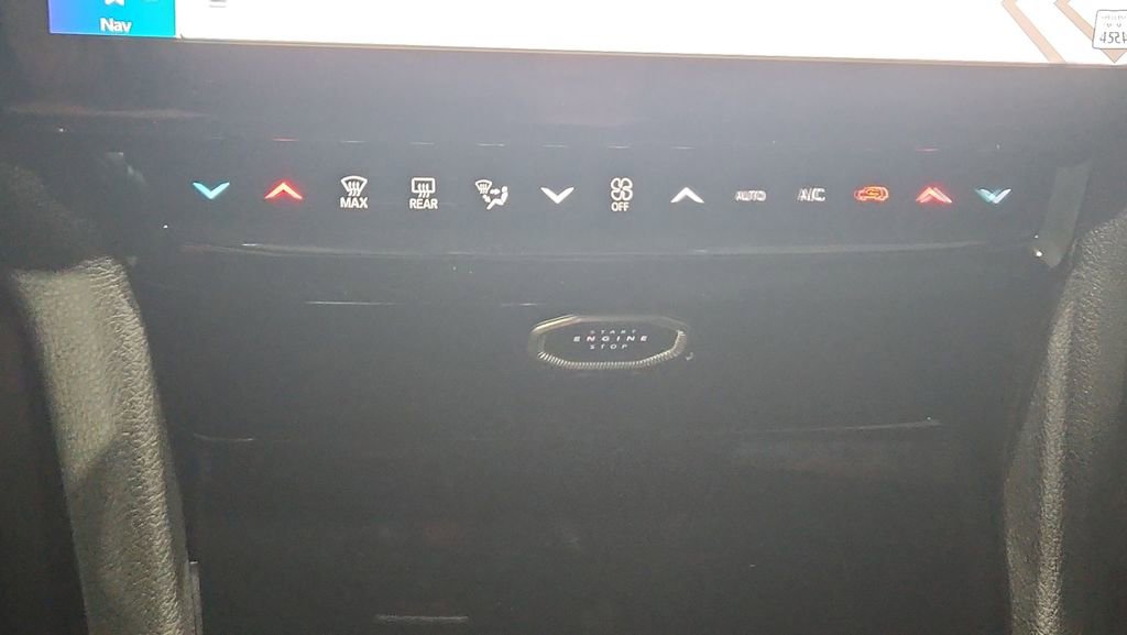 New 2026 Jeep Grand Cherokee L Limited image 23