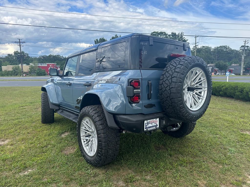 New 2025 Ford Bronco Raptor image 4