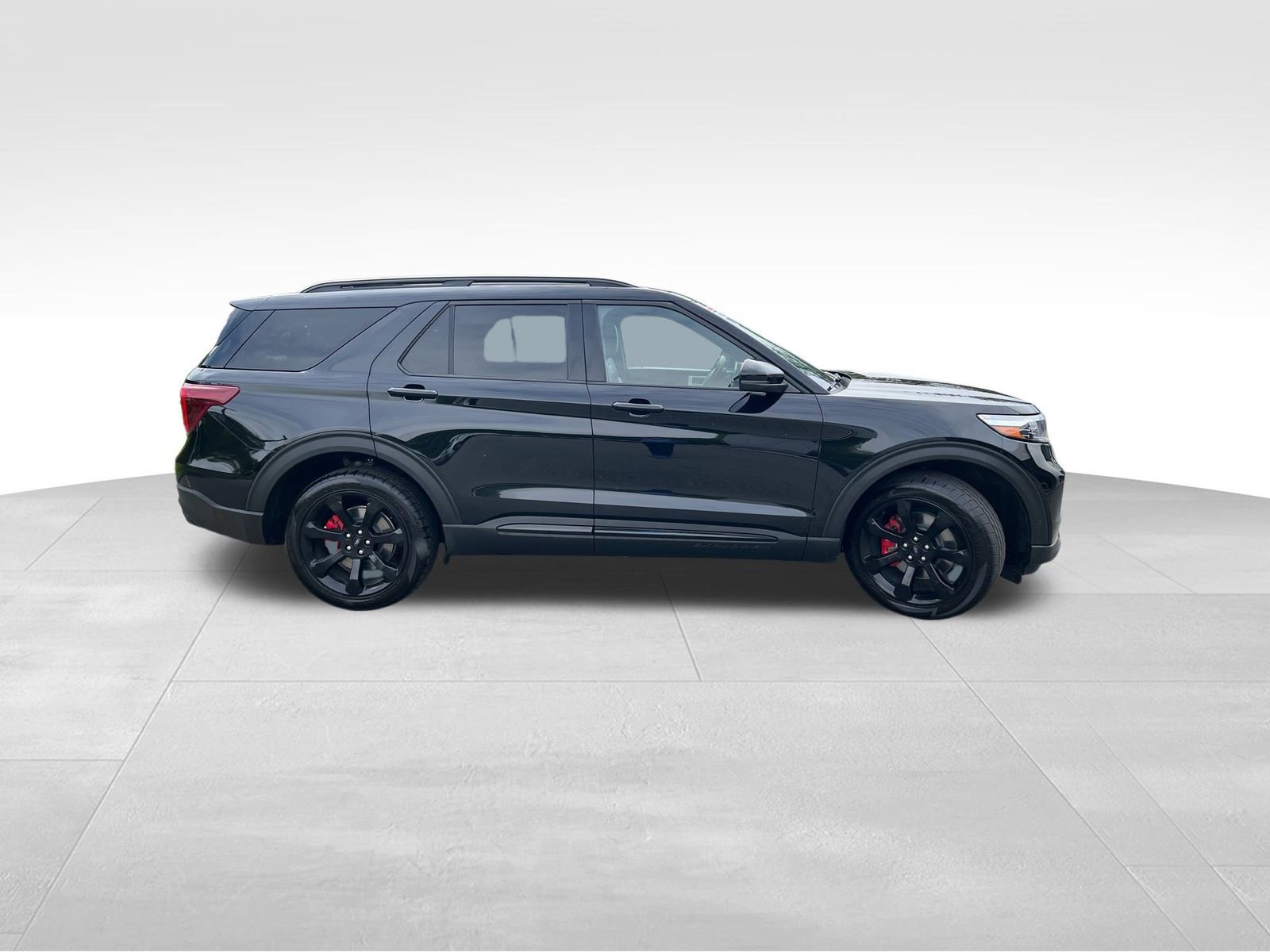 Used 2022 Ford Explorer ST w/ Equipment Group 401A image 5