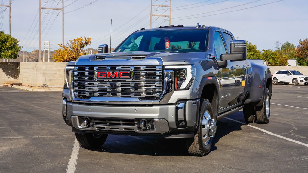 New 2026 GMC Sierra 3500 Denali w/ Denali Reserve Package video 2