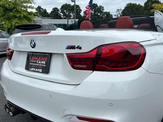 Used 2017 BMW M4 Convertible RWD image 13