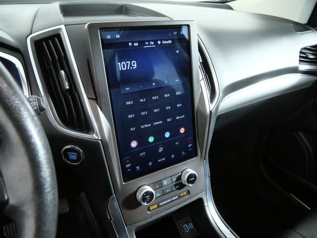 Certified 2021 Ford Edge Titanium w/ Canadian Touring Package AWD/4WD image 18