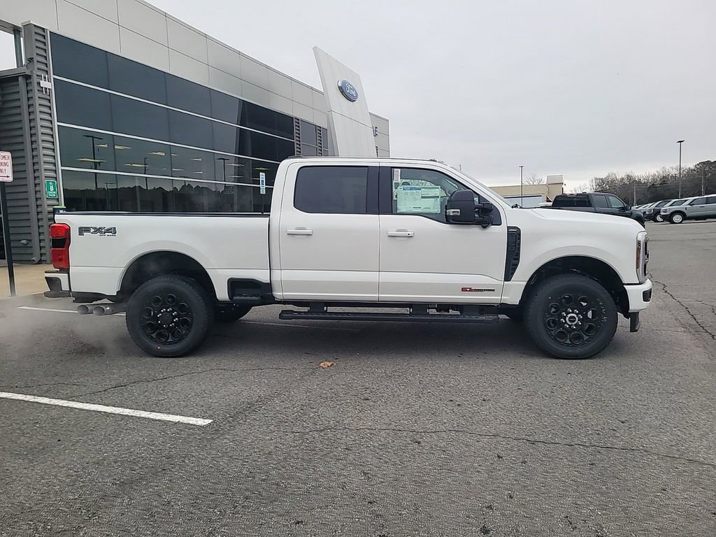 New 2025 Ford F250 Lariat w/ Lariat Ultimate Package AWD/4WD video 2