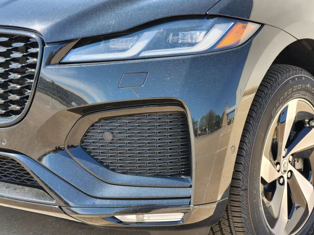 Used 2026 Jaguar F-PACE R-Dynamic S image 5