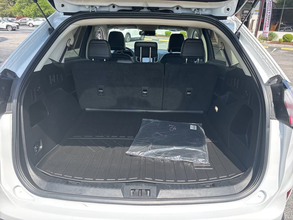 Used 2024 Ford Edge SEL AWD/4WD image 31